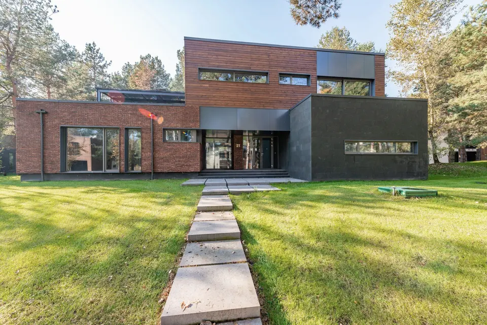 Çelik Villa V240